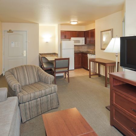 Staybridge Suites Sacramento Airport Natomas, An Ihg Hotel Phòng bức ảnh