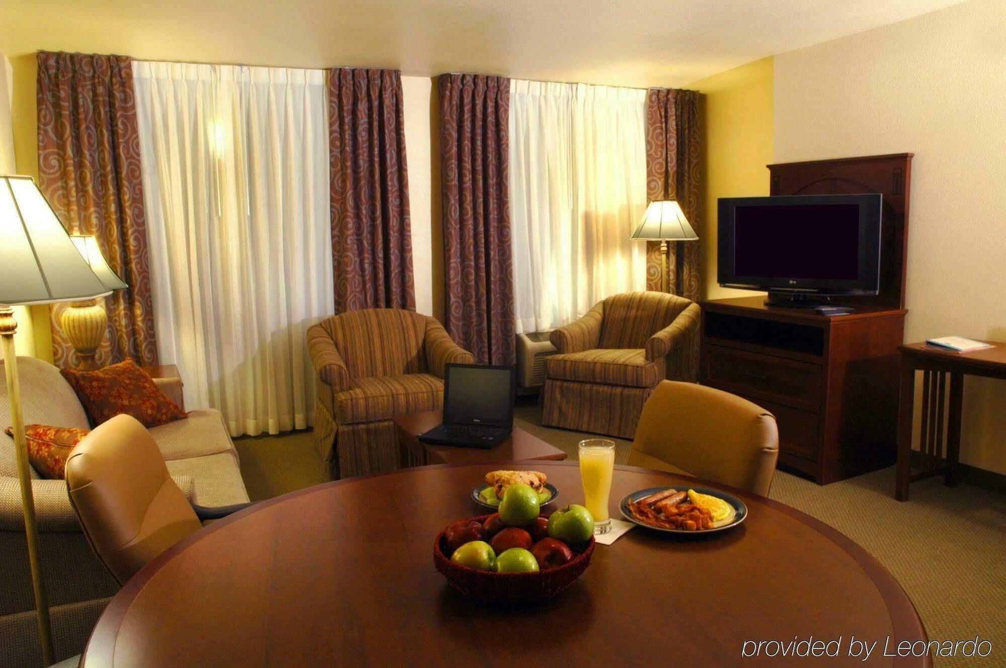 Staybridge Suites Sacramento Airport Natomas, An Ihg Hotel Phòng bức ảnh