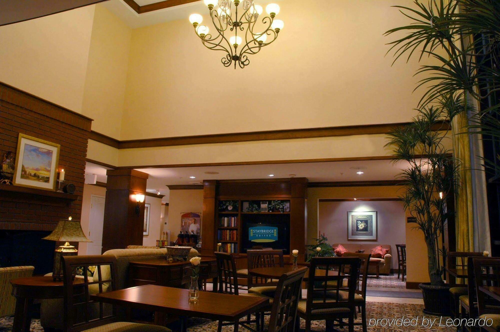 Staybridge Suites Sacramento Airport Natomas, An Ihg Hotel Ngoại thất bức ảnh